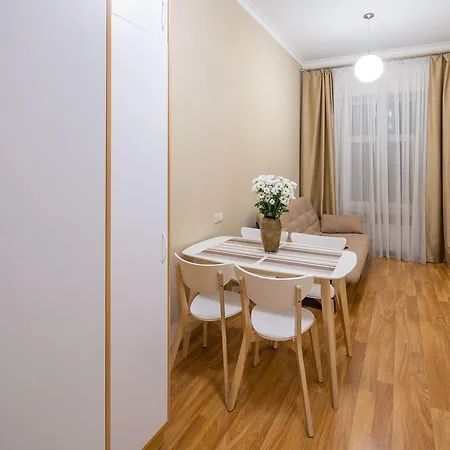 On Svobody Avenue 25 Апартаменти *