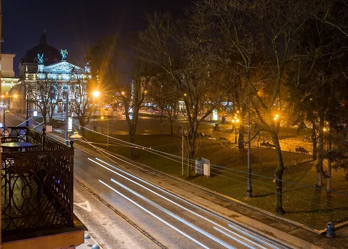 On Svobody Avenue 25